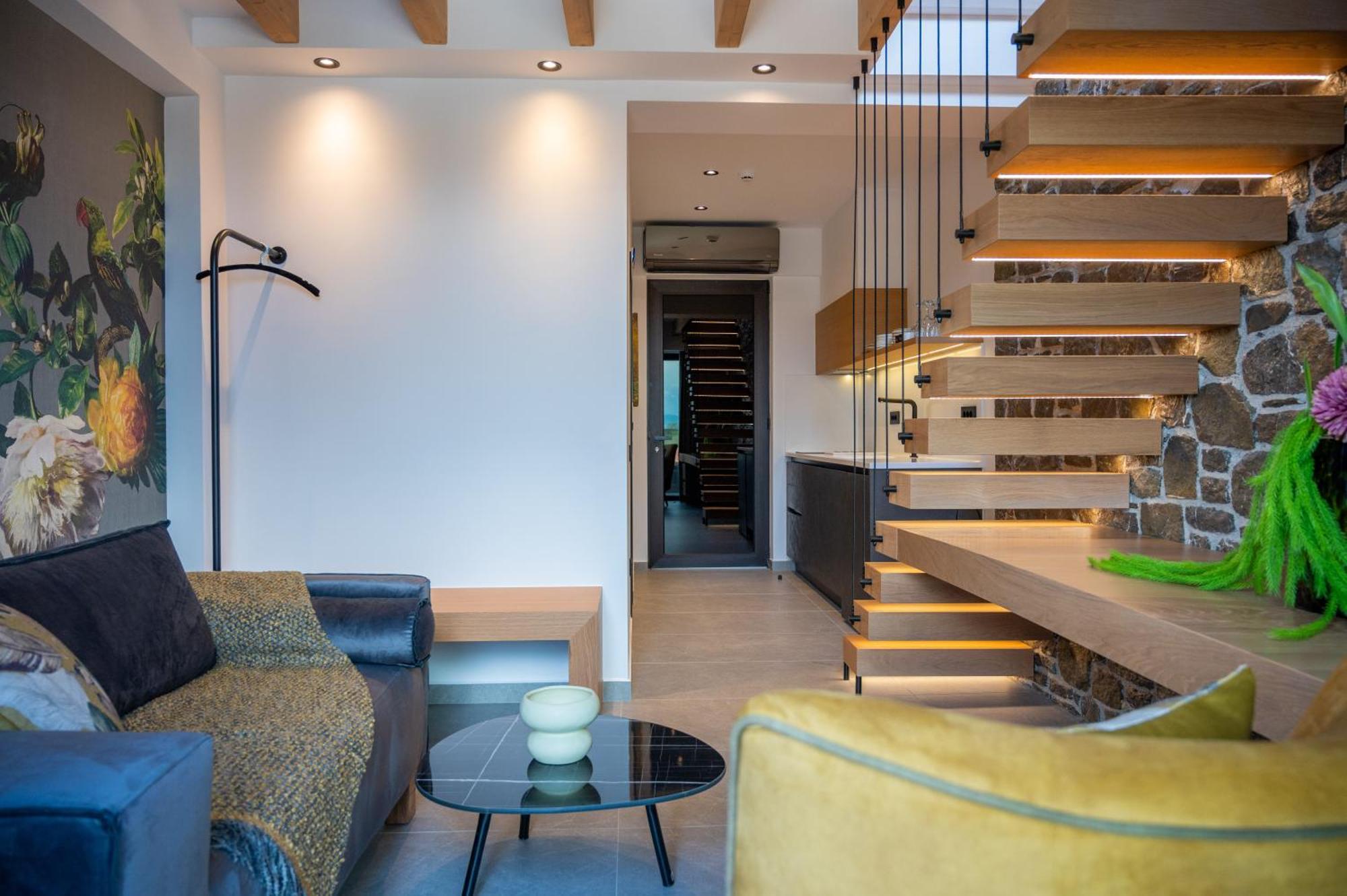 נאפפליו Opal Executive Suites מראה חיצוני תמונה