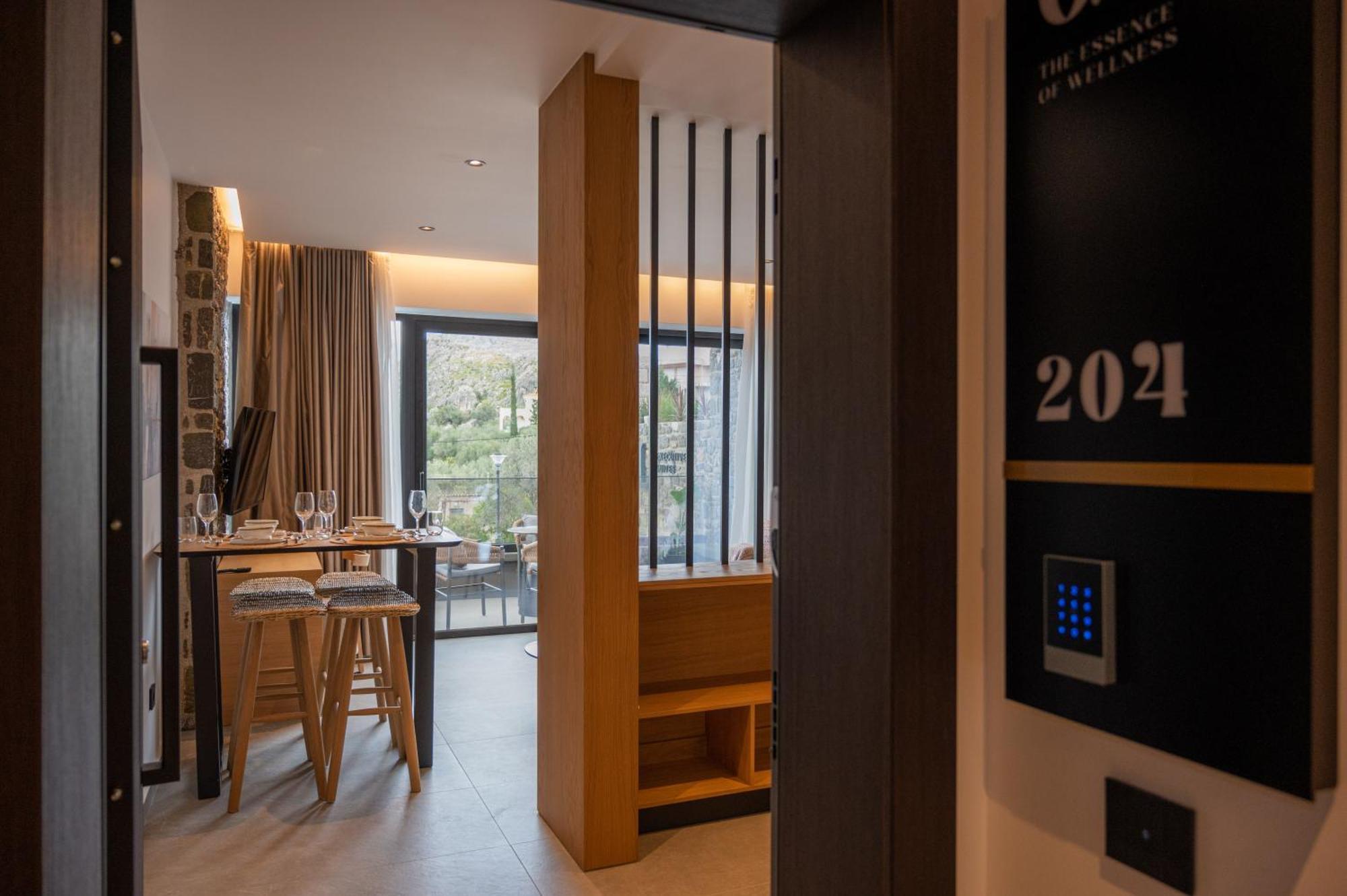 נאפפליו Opal Executive Suites מראה חיצוני תמונה