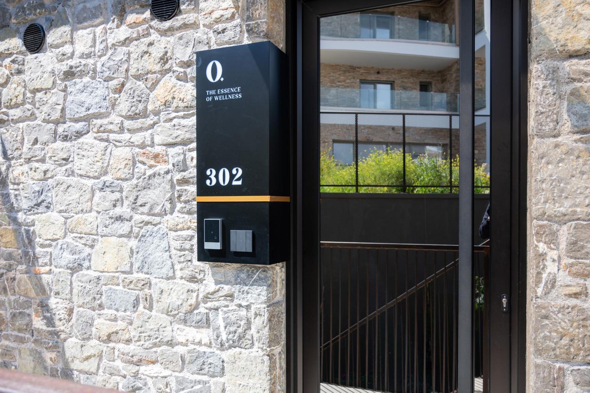 נאפפליו Opal Executive Suites מראה חיצוני תמונה